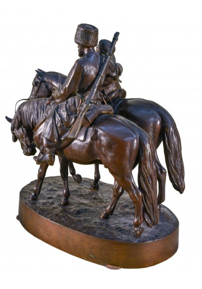 Вольф Альберт Мориц (1854-1923). Скульптурная композиция «Казак и раненый офицер на конях».